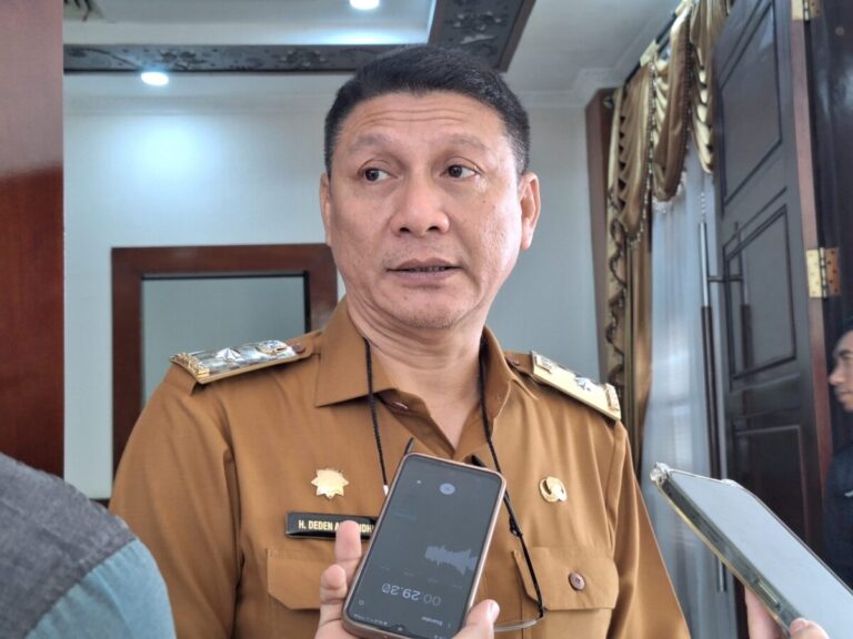 9ec0681b-51be-499a-a3e9-312a0e9c62e7