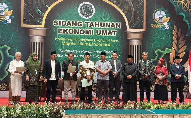 sidang-ekonomi-umat-mui.jpg