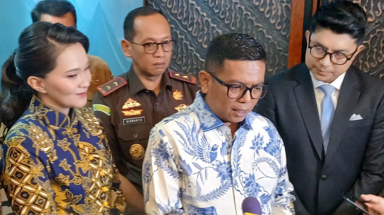 68da7c4056daa-gubernur-banten-andra-soni_banten