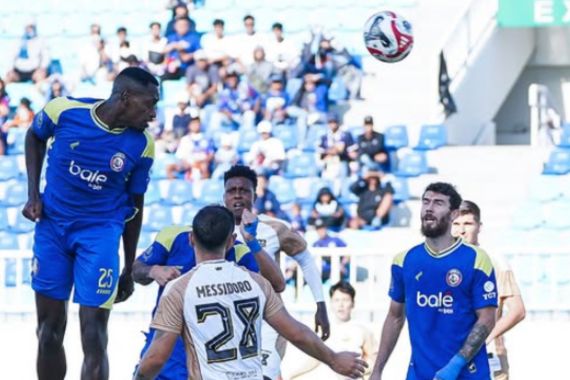 arema-fc-vs-dewa-united-pada-pekan-ke-5-bri-super-league-fot-b1e5