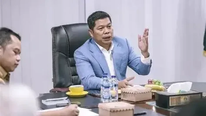 ketua-dprd-banten-fahmi-hakim-1756993860369_169