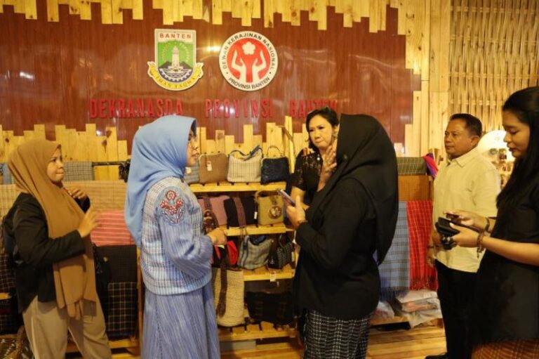 043293200-1759434317-1000581086jpg