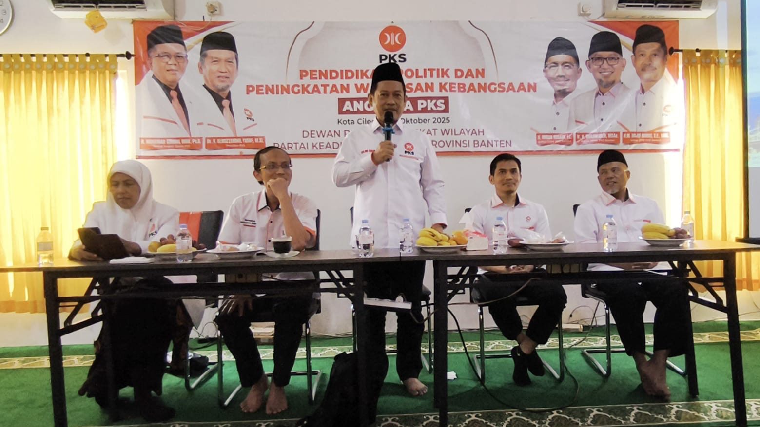 6ea8361a-947e-4883-a7e3-2b459972ac28