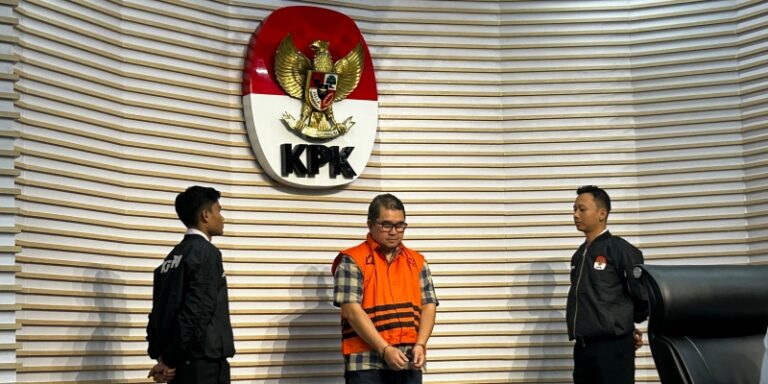 939205_05312001102025_hendi_prio_jamal